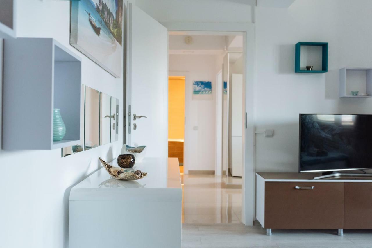 בוקרשט Tres Chic Double Sized Apartment מראה חיצוני תמונה